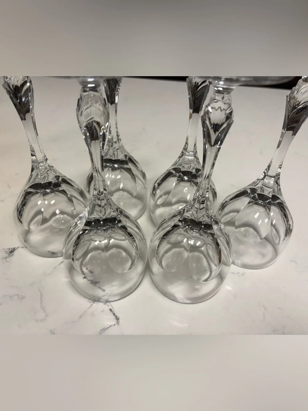 Crystal Cut Wine Glasses - Clear Stemware Set